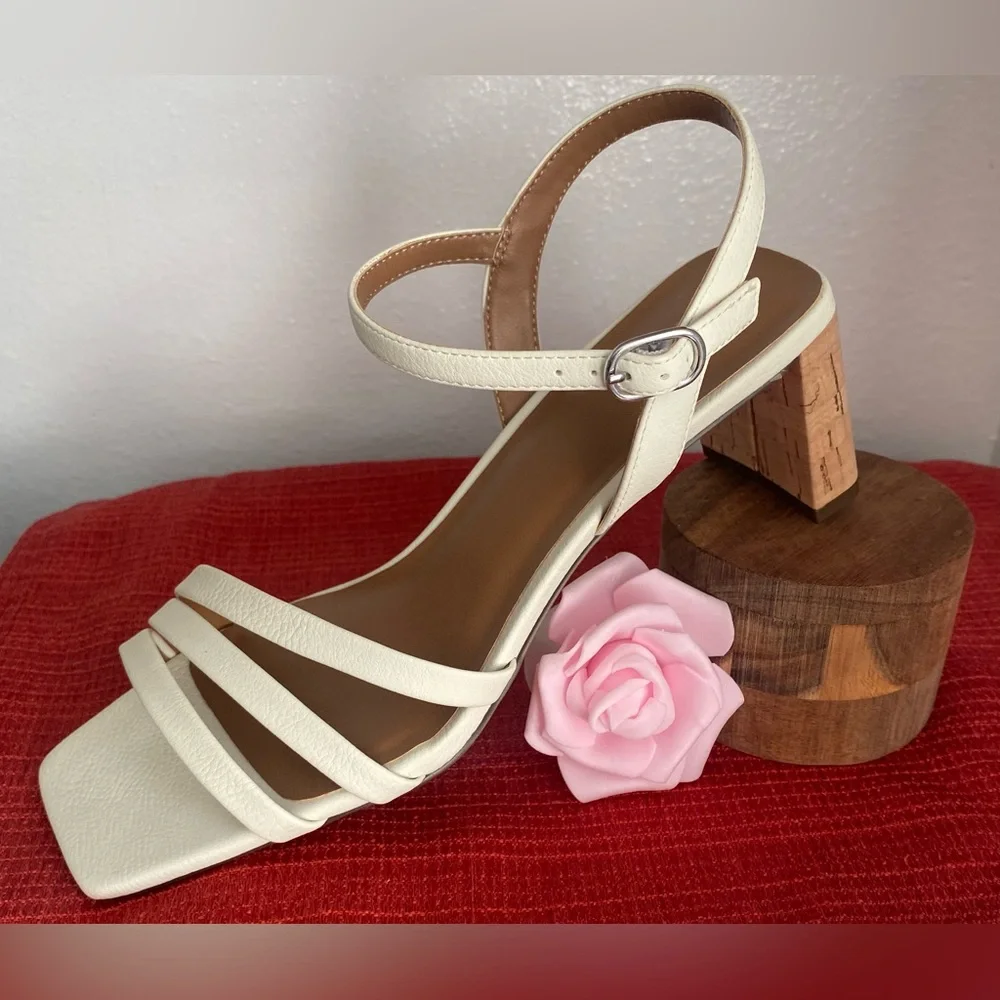 NWT.. WOMENS STRAPPY CORK HEEL SANDALS - Picture 8 of 16